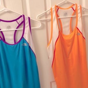 Tank tops TheNorthFace good condition odorless